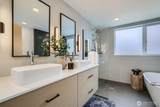 517 Howe Street - Photo 12