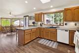 1048 Edgewater Lane - Photo 12