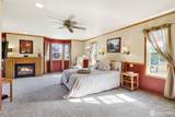 1048 Edgewater Lane - Photo 14