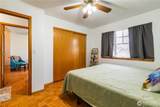 2236 Oak Street - Photo 17