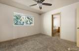 210 Melrose Drive - Photo 15