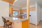 1606 Lakeshore Road - Photo 12