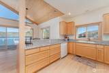 1606 Lakeshore Road - Photo 13