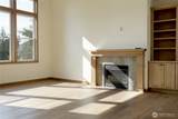 1806 Twin Oaks Lane - Photo 10