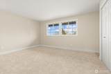 944 Maple Street - Photo 23