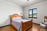 6401 Skookumchuck Road - Photo 33