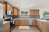 414 Comet Street - Photo 11