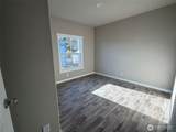 2010 Broadway Avenue - Photo 25