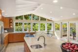 25137 Mirrormont Place - Photo 11