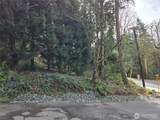 100 210th Avenue - Photo 3