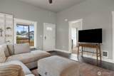 1016 Tower Avenue - Photo 9