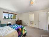 8006 45th Avenue - Photo 19