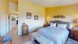 1919 Creekside Place - Photo 15