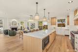 319 18th Avenue - Photo 4