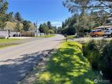 583 Meadow Avenue - Photo 17