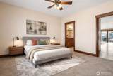 1051 Baker Avenue - Photo 18