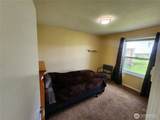 114 9 TH - Photo 16