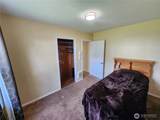114 9 TH - Photo 17