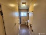 114 9 TH - Photo 20