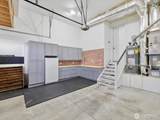 26620 Valley Street - Photo 32