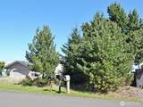 574 Chinook Avenue - Photo 14