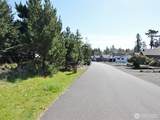 574 Chinook Avenue - Photo 16