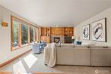 818 Windsor Drive - Photo 12