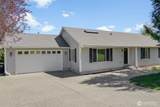 1712 Winterwood Drive - Photo 2