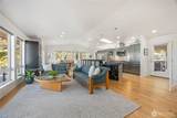 7379 Ridgeview Drive - Photo 9