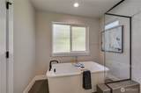 19231 Meridian Drive - Photo 29