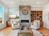 5032 Villard Street - Photo 9
