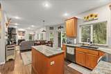 9327 164th Street - Photo 10