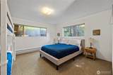 8252 Beach Way Drive - Photo 20