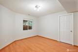 239 St. James - Photo 30