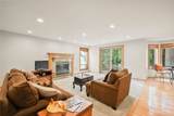 239 St. James - Photo 9