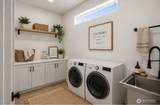 129 3rd Avenue - Photo 17