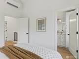 2806 Dravus Street - Photo 16