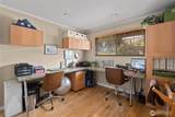 601 Thornberry - Photo 18