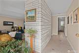601 Thornberry - Photo 4