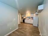 819 Midway Avenue - Photo 33