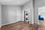 4124 Lakeview Place - Photo 13