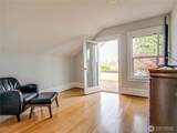 4026 Burke Avenue - Photo 18