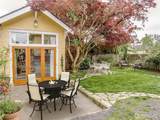4026 Burke Avenue - Photo 33