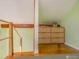 4026 Burke Avenue - Photo 38