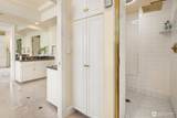 8496 Woodland Cove Drive - Photo 32