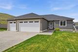 1075 Klamath Court - Photo 2