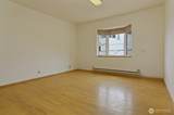 3015 Beacon Avenue - Photo 18