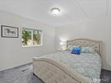 5800 164th Street - Photo 23
