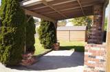 917 Violet Meadow Street - Photo 18