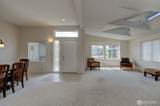 586 Canyon Drive - Photo 15